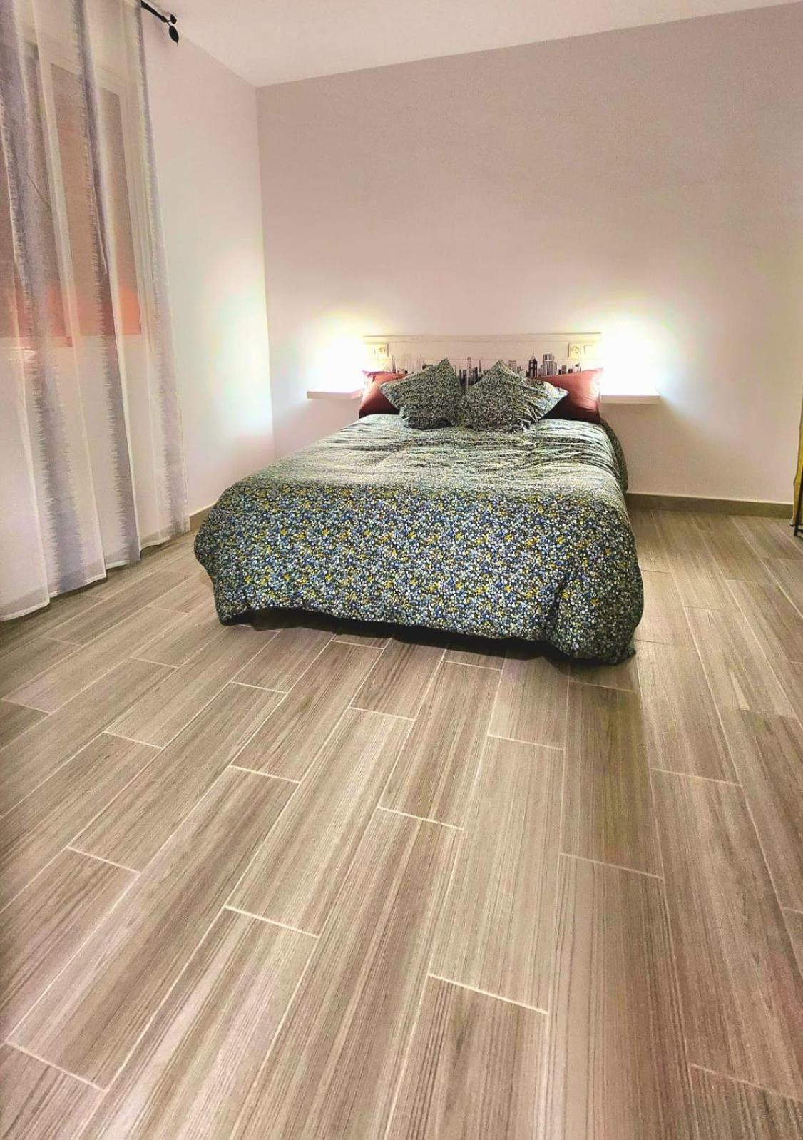 Apartamentos La Hormiguita Málaga Eksteriør billede